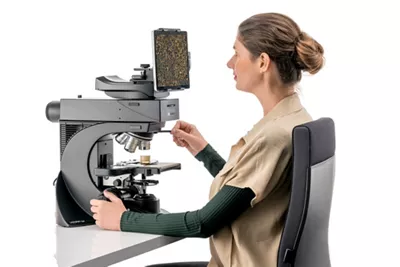 Operating Leica Visoria M Microscope Kid21768365