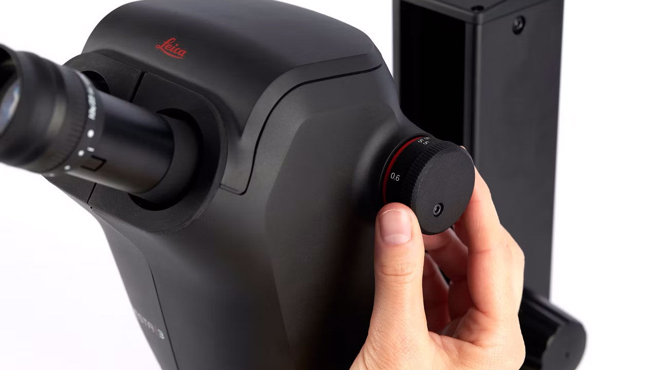 Ivesta 3 for Routine Sorting with Integrated Camera